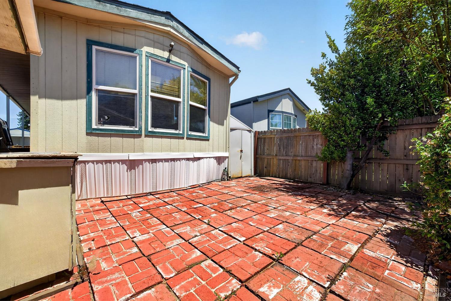 Property photo 40