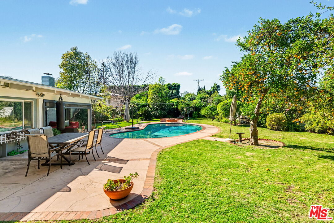 Property photo 37
