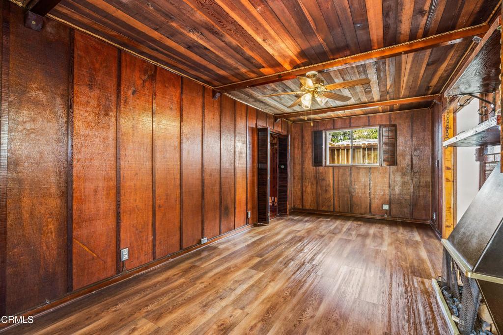 Property photo 37