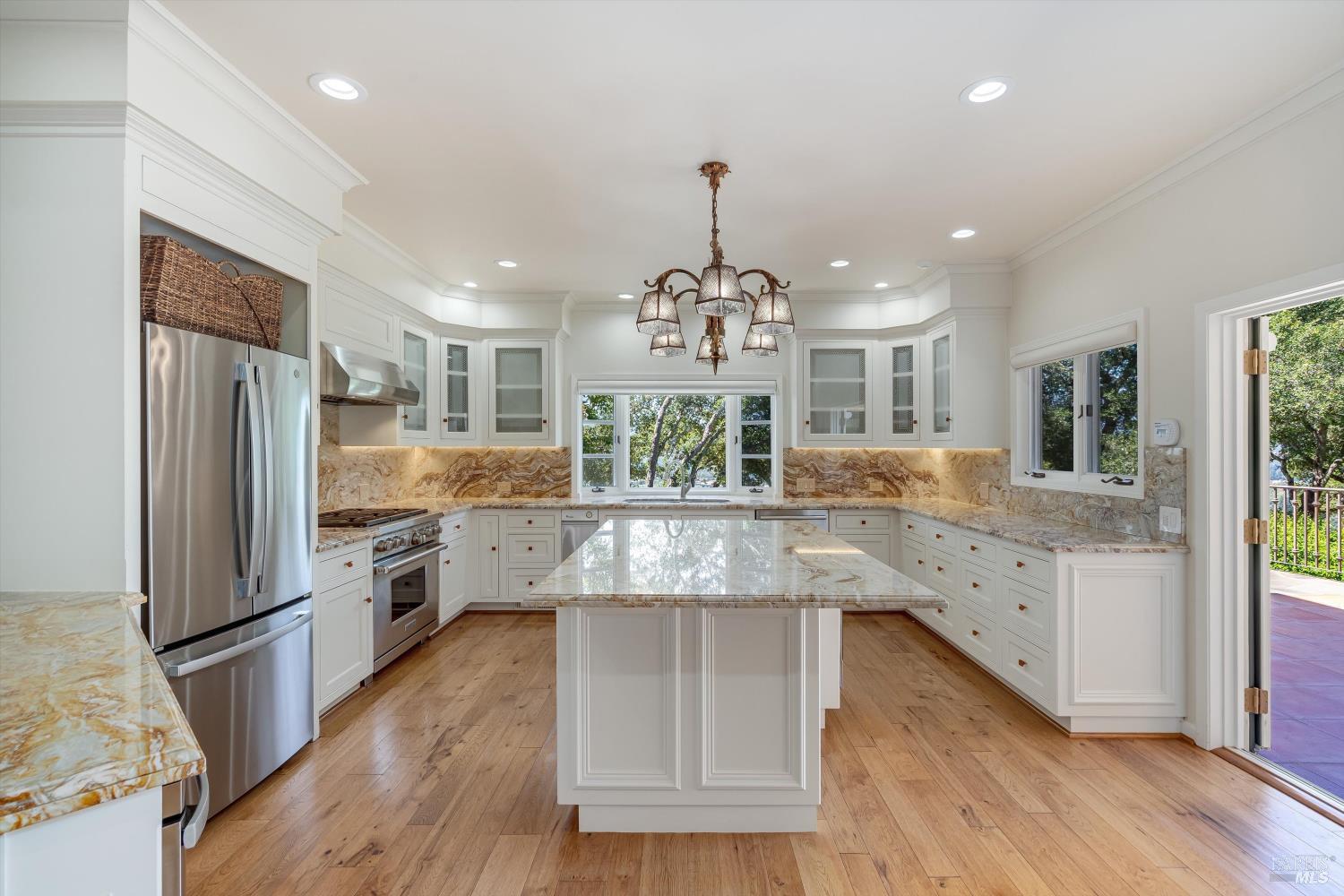 Property photo 28