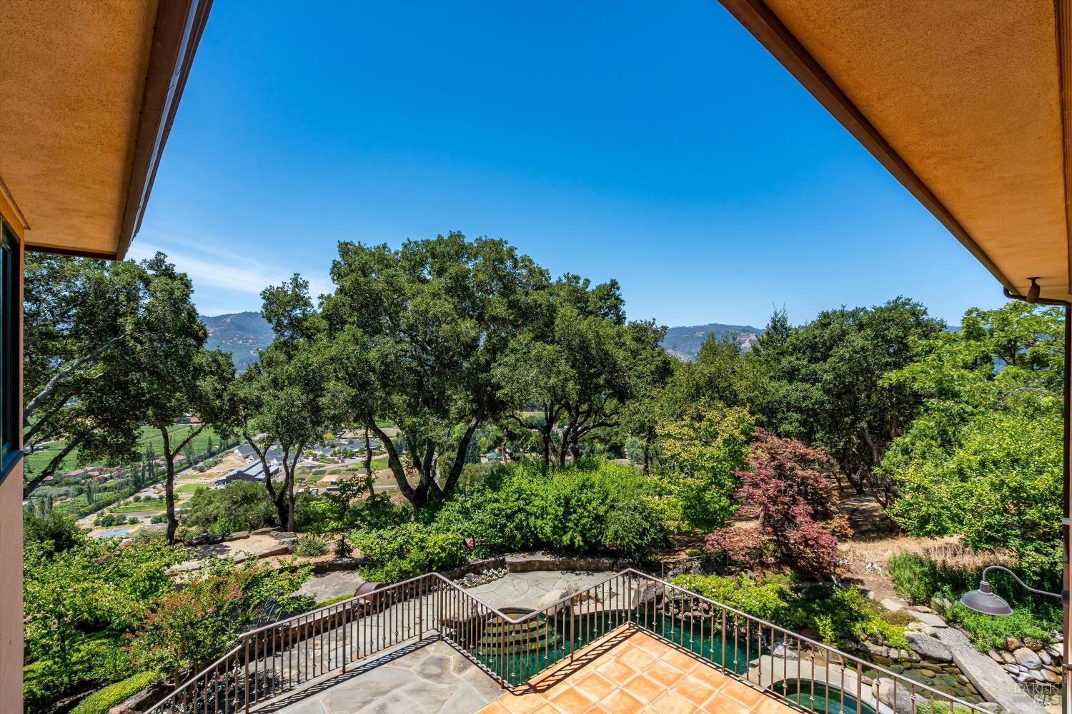 Property photo 36