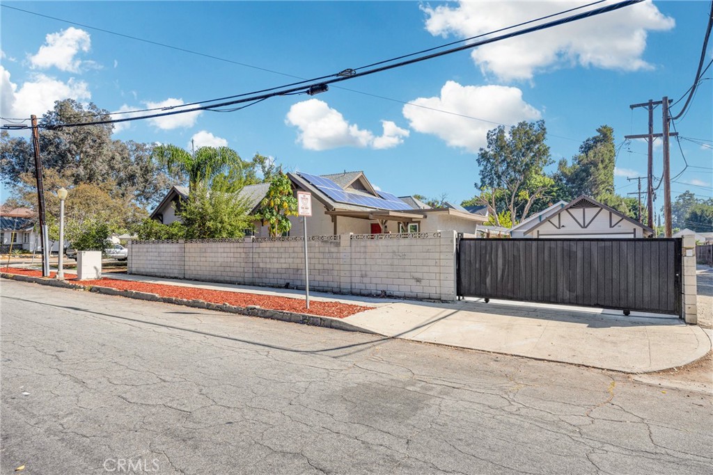 Property photo 40