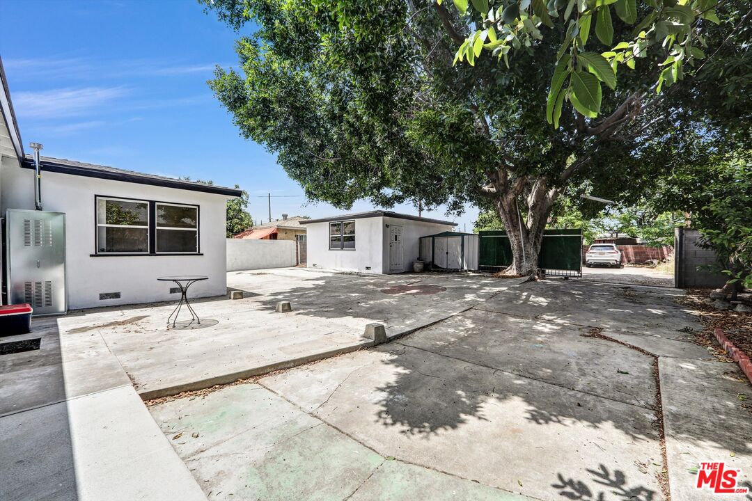 Property photo 43