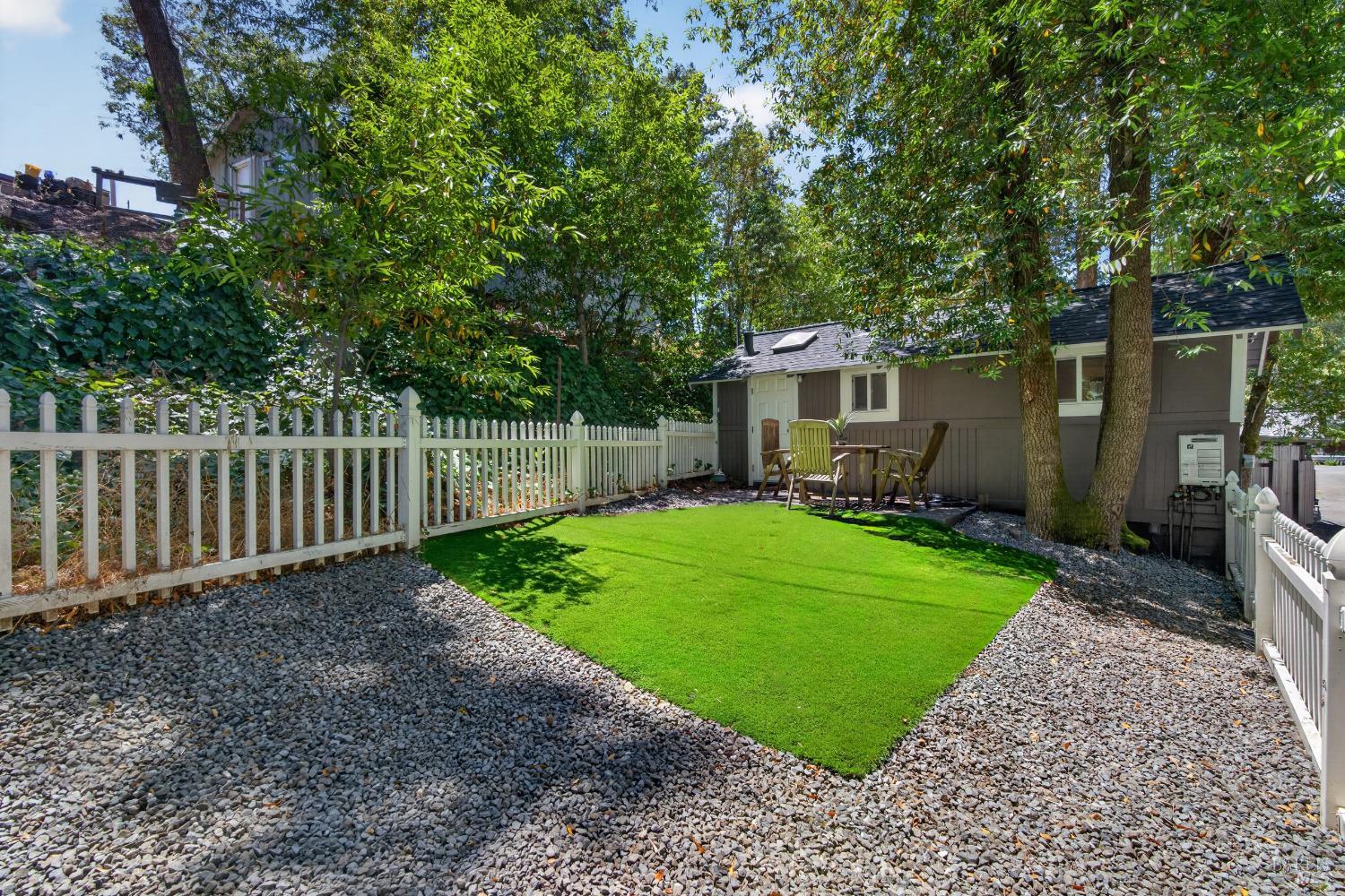 Property photo 36