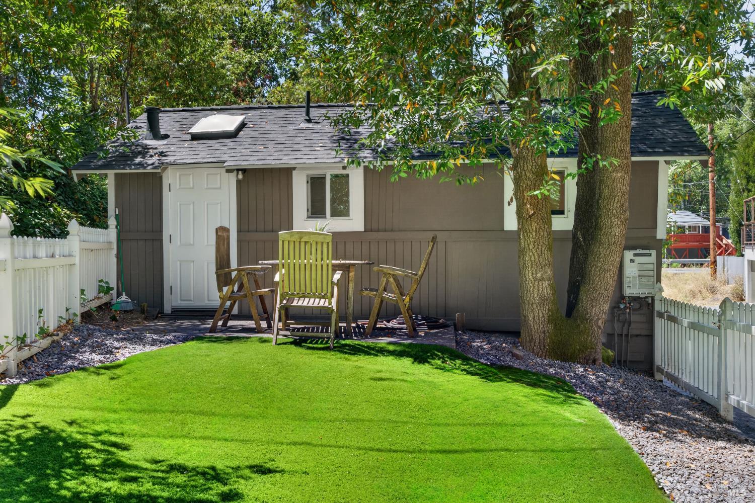 Property photo 37