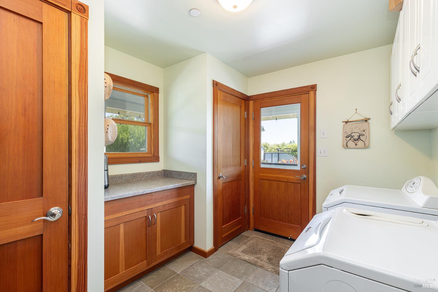 Property photo 37