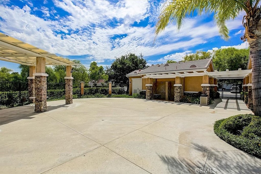 Property photo 40
