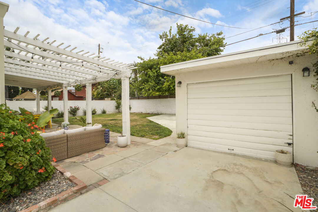 Property photo 37