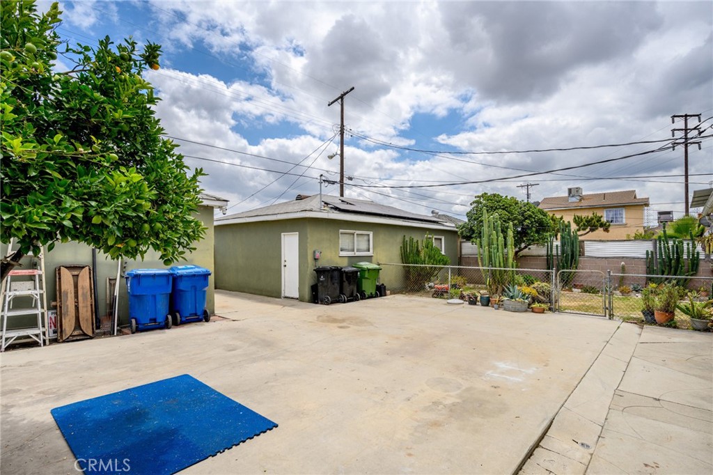Property photo 31