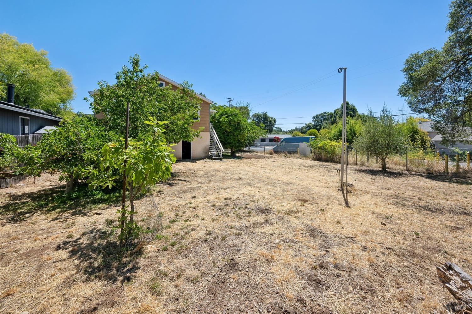 Property photo 35
