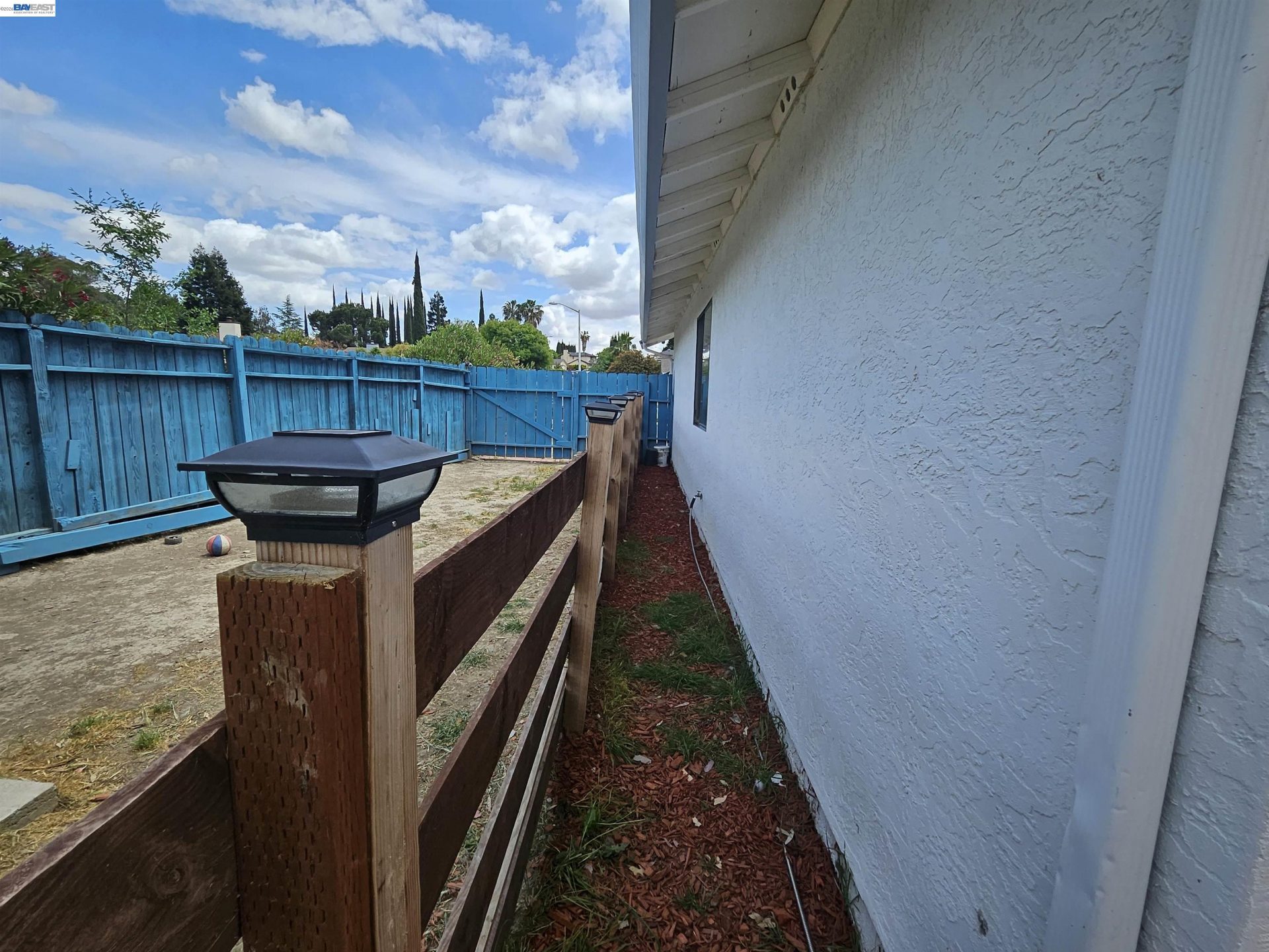 Property photo 43