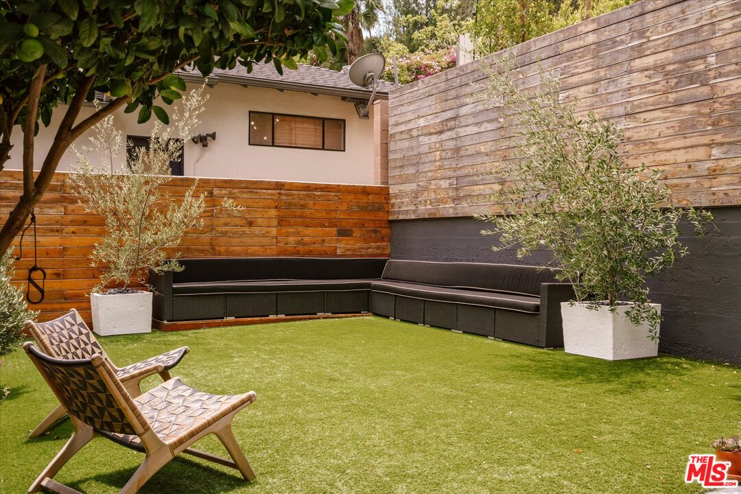 Property photo 50
