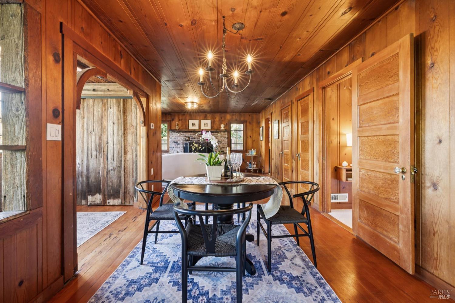 Property photo 33