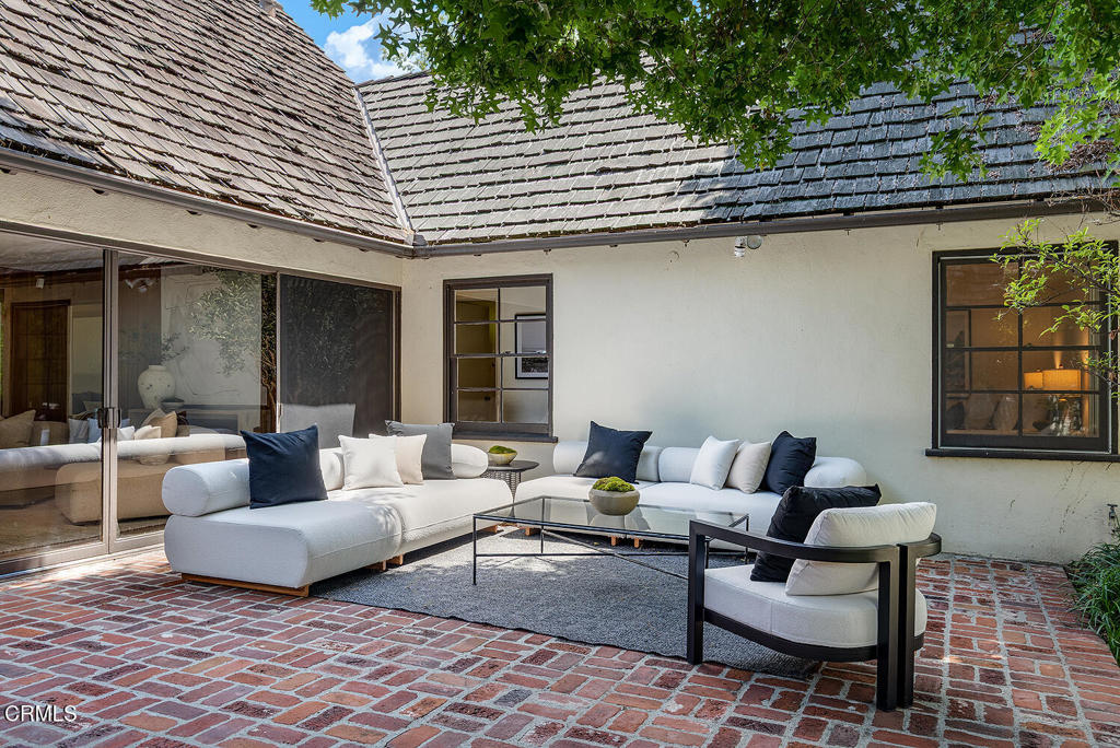 Property photo 35
