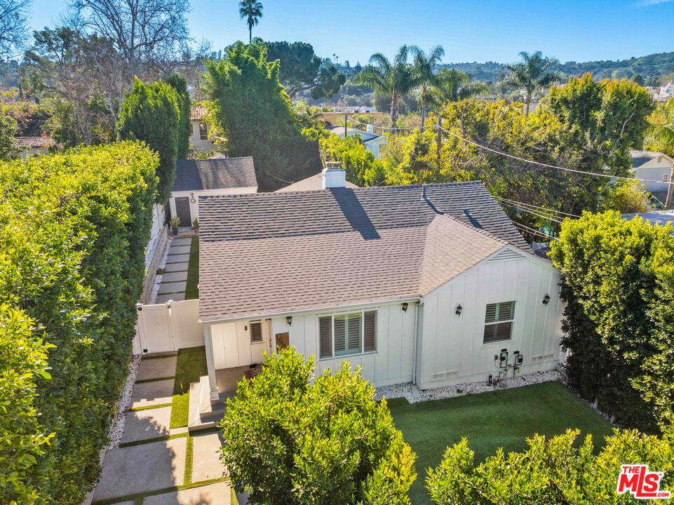 Property photo 38