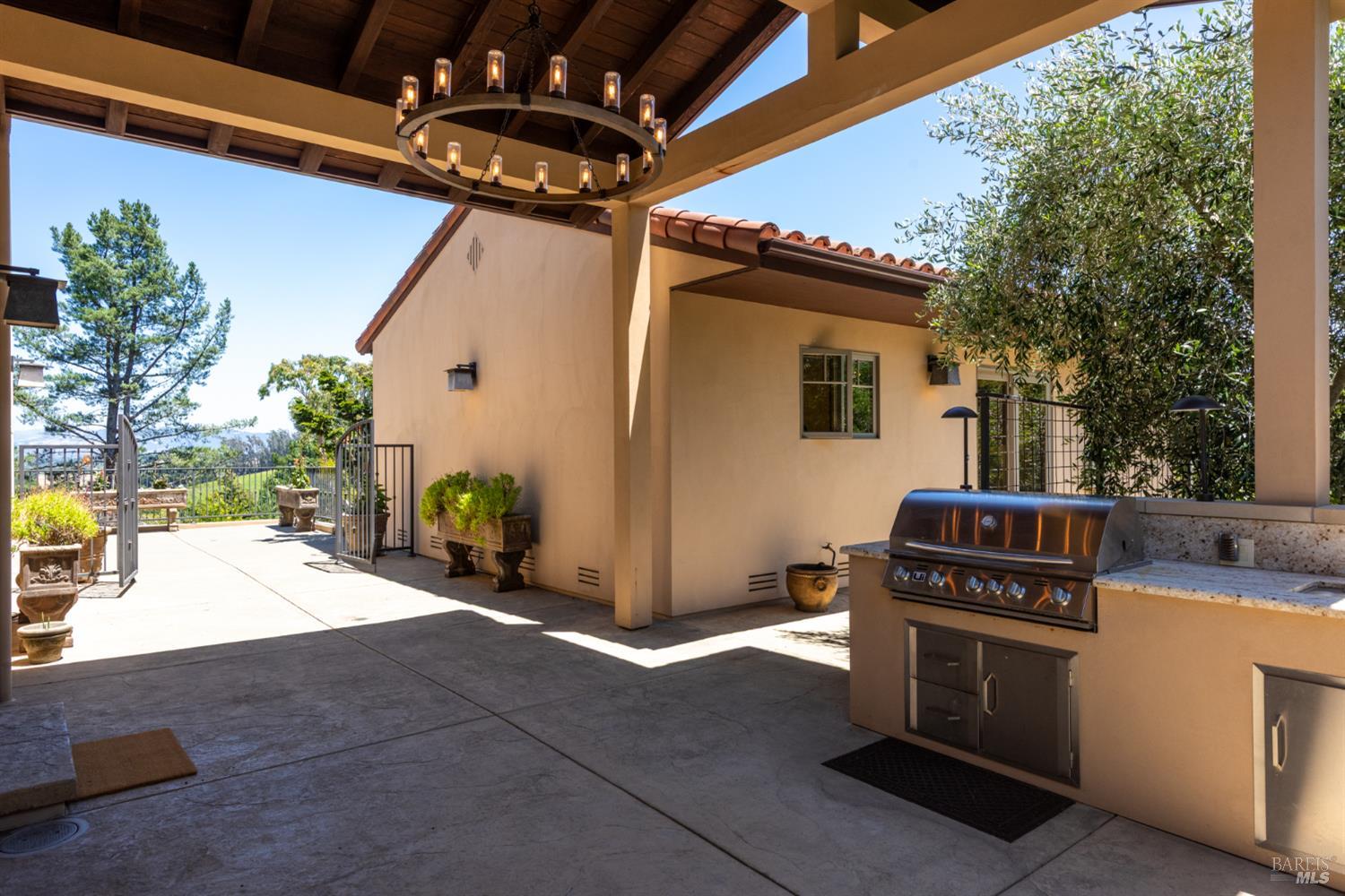 Property photo 42