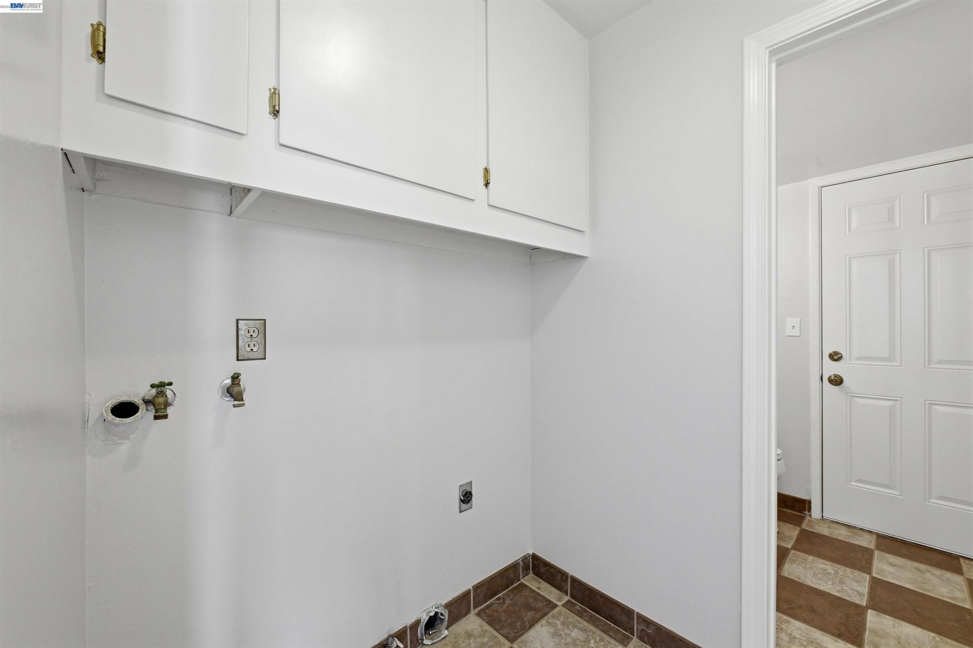 Property photo 46