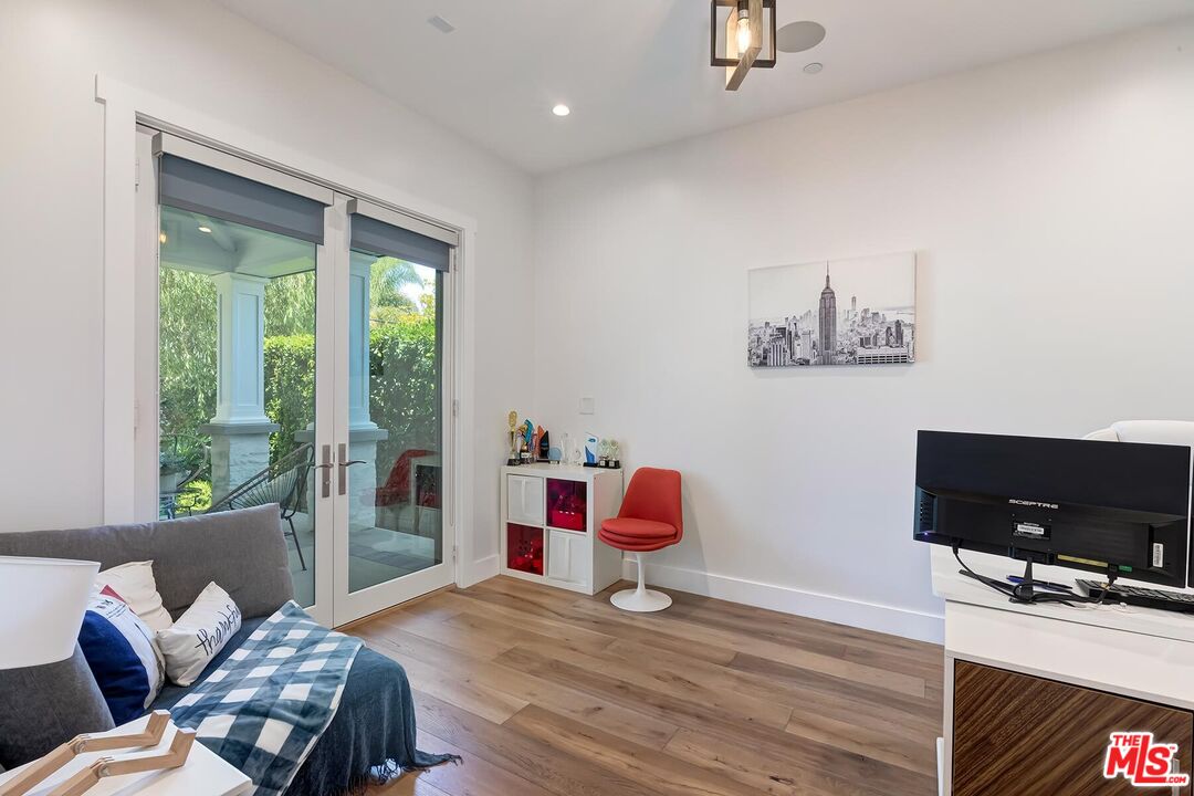 Property photo 42