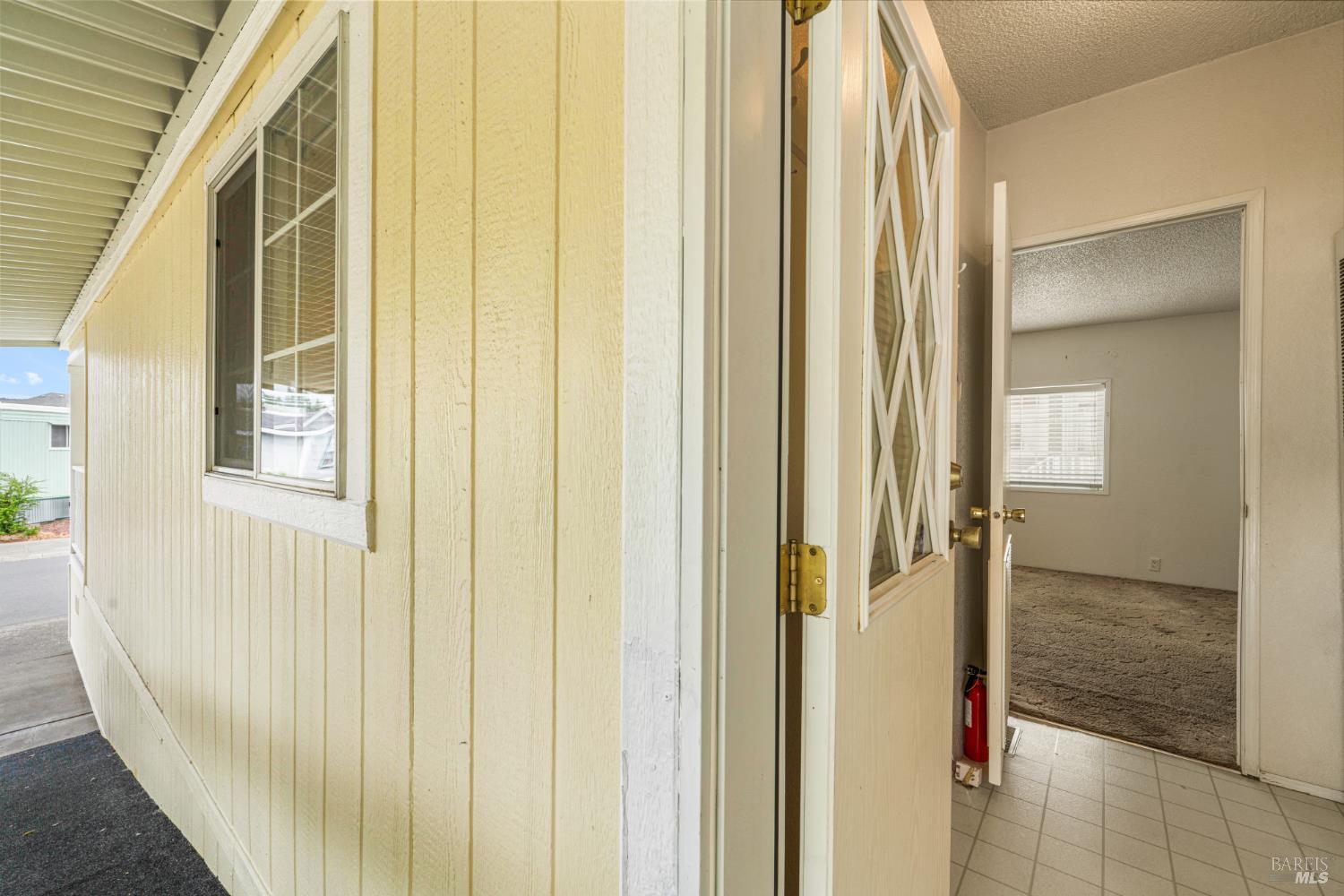 Property photo 33