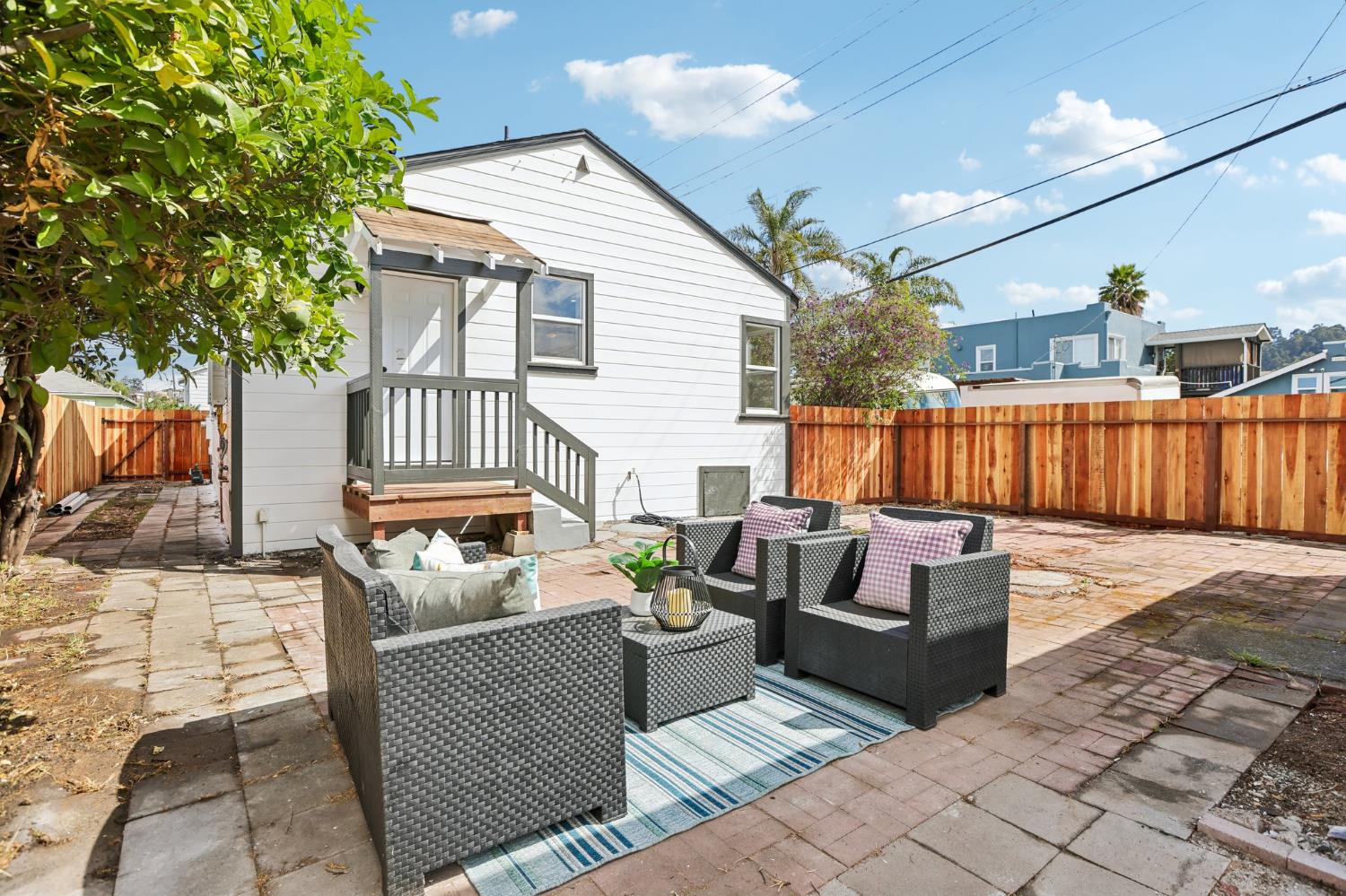 Property photo 30