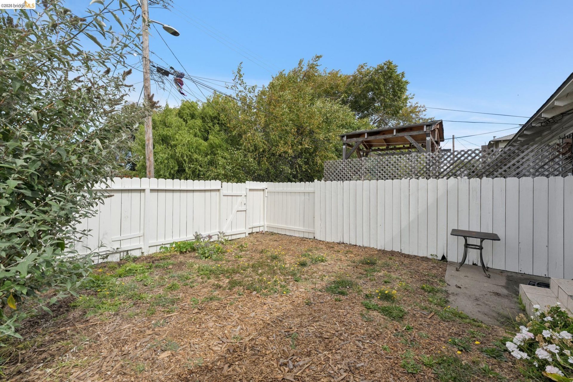 Property photo 23