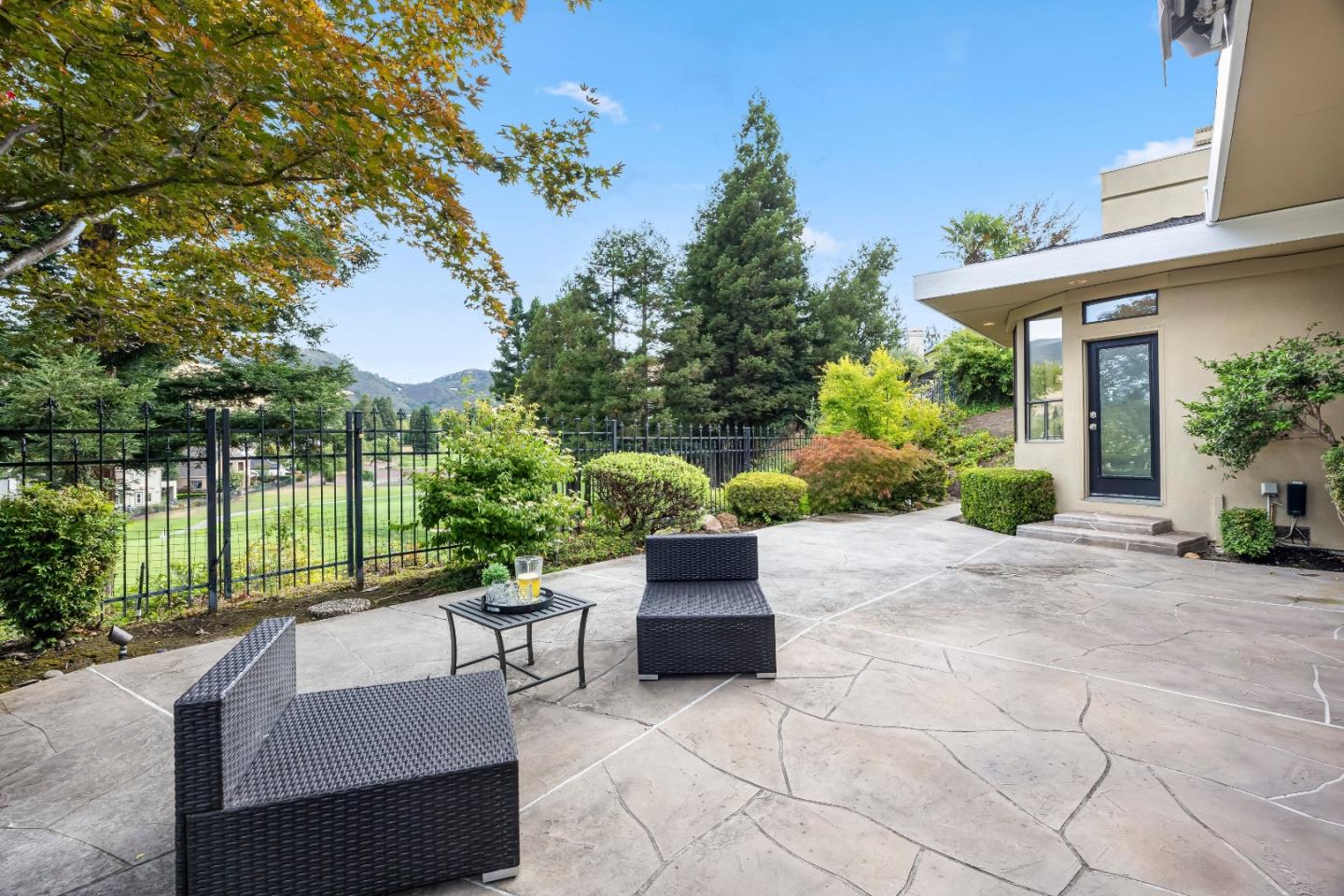 Property photo 43