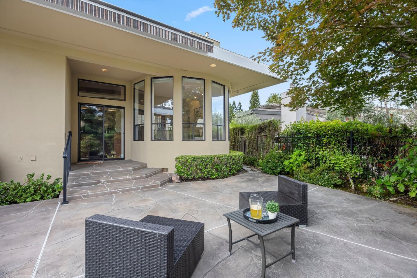 Property photo 44