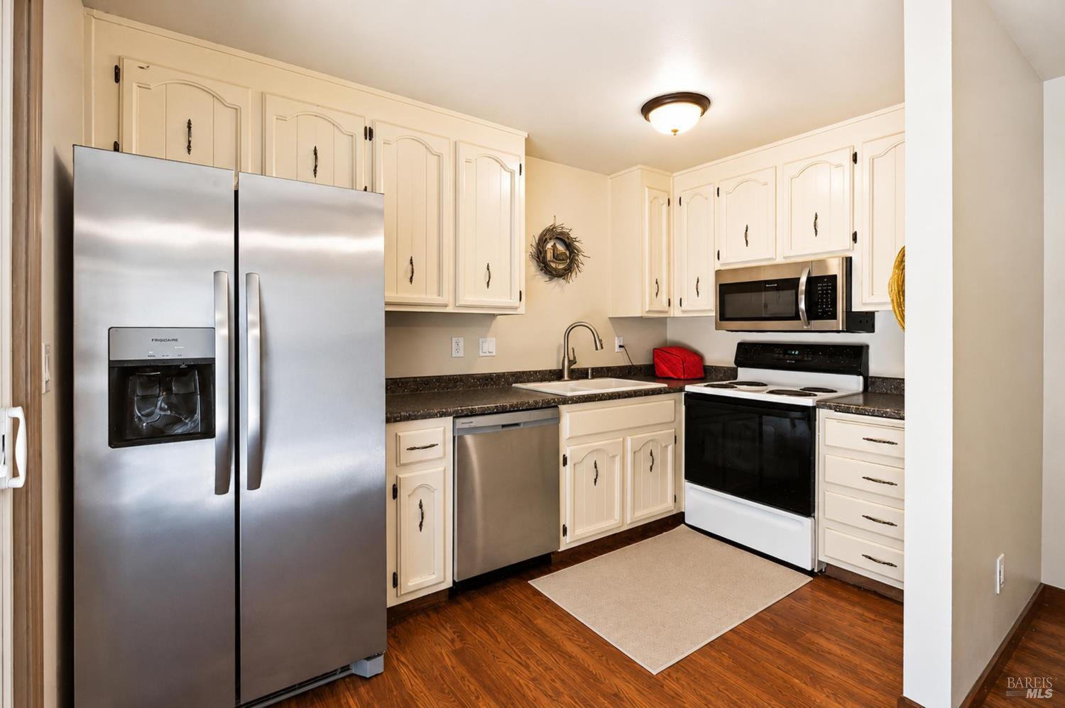 Property photo 27