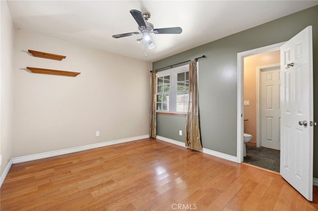 Property photo 36