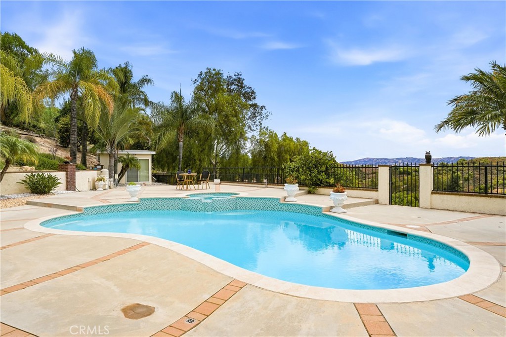 Property photo 44