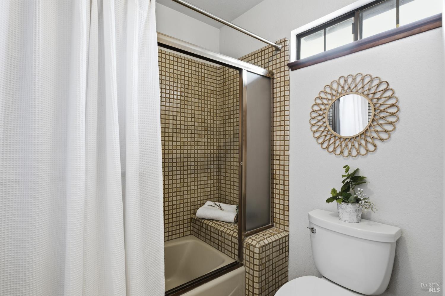 Property photo 44