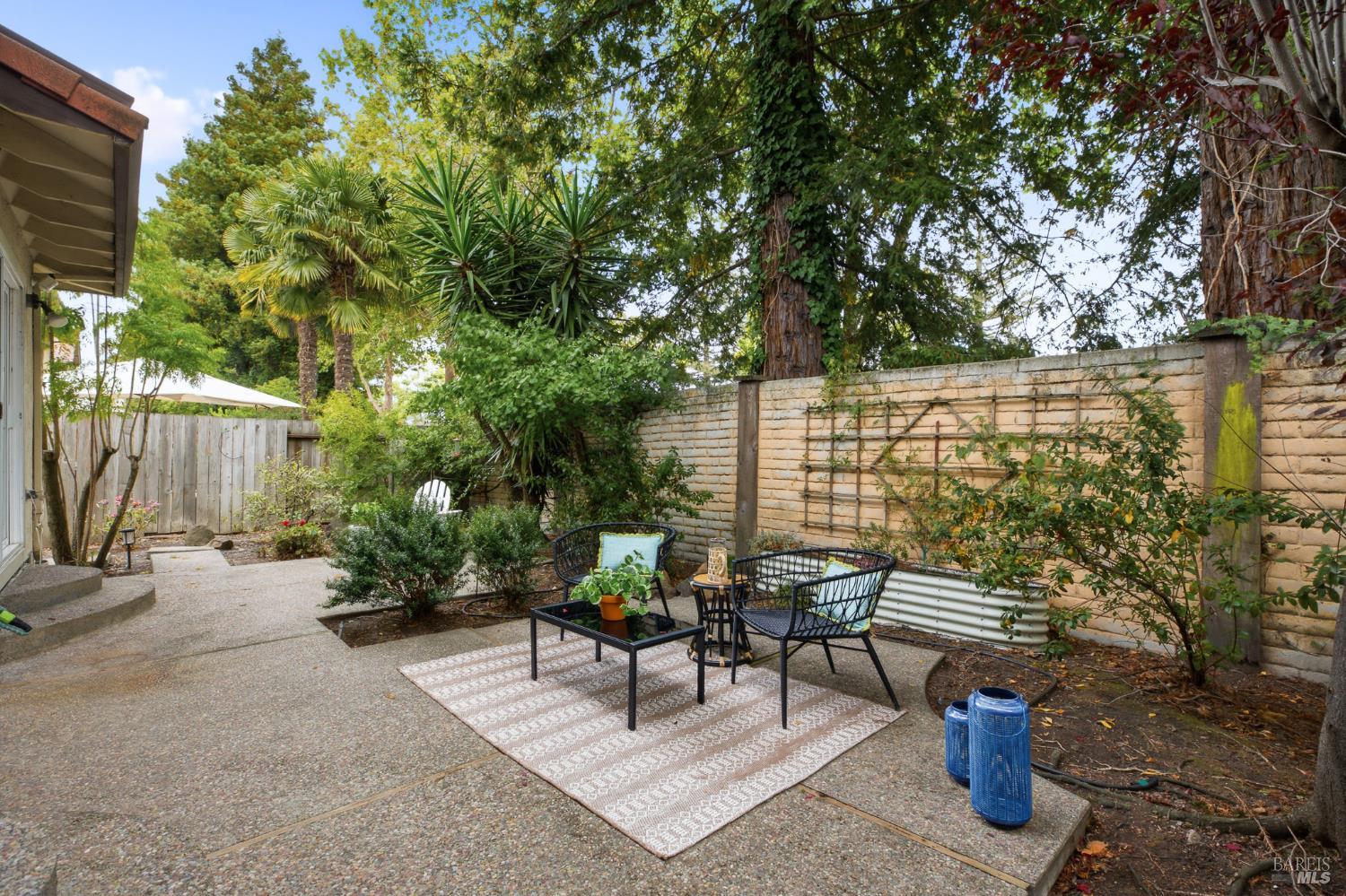 Property photo 46