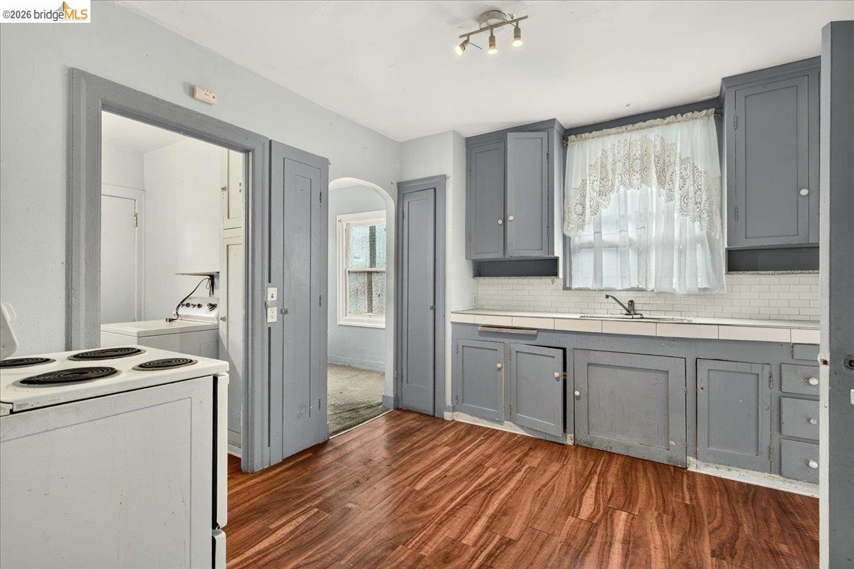 Property photo 35
