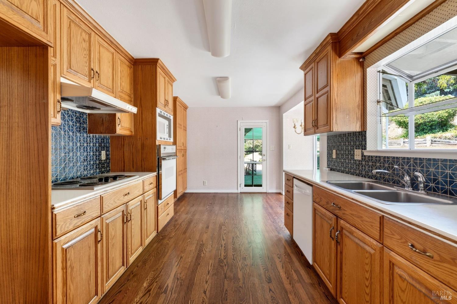 Property photo 12