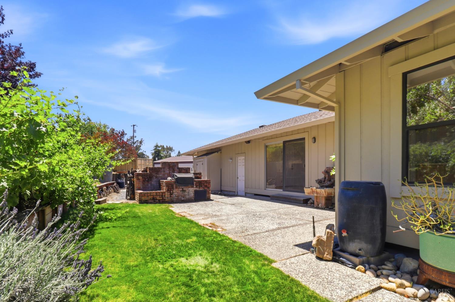 Property photo 31