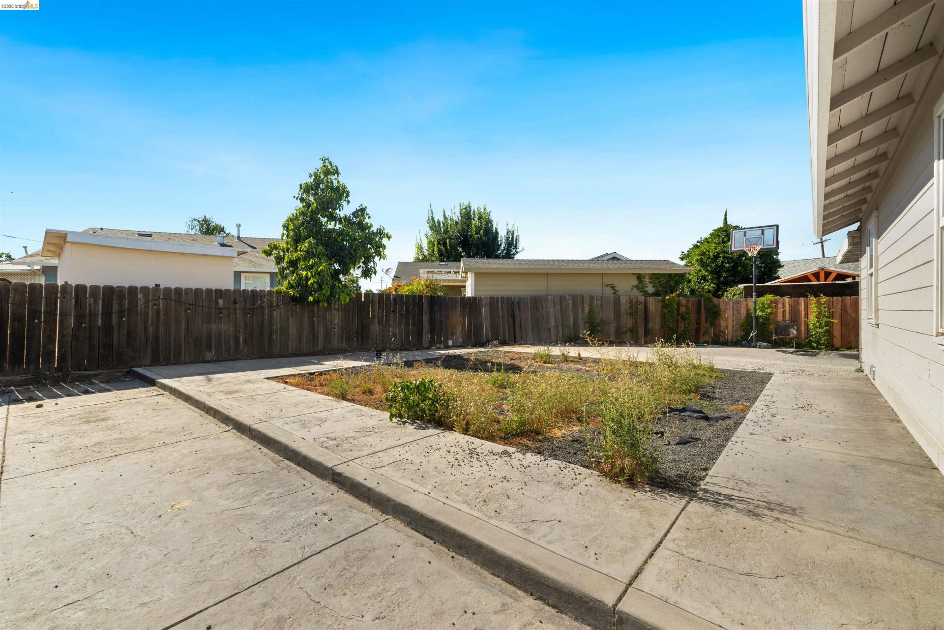 Property photo 30