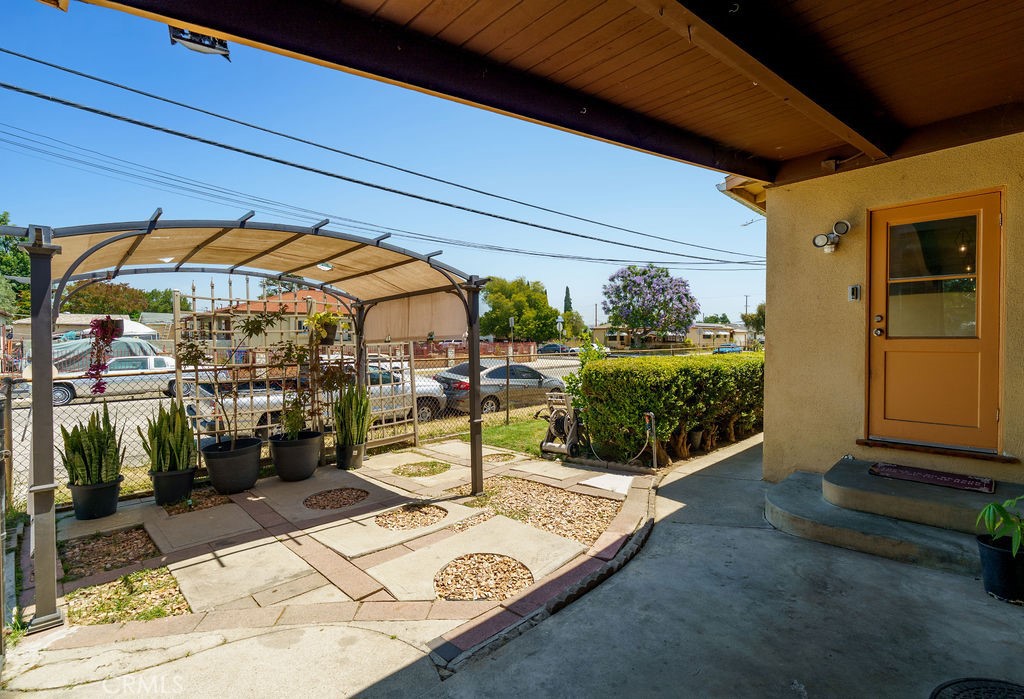 Property photo 31