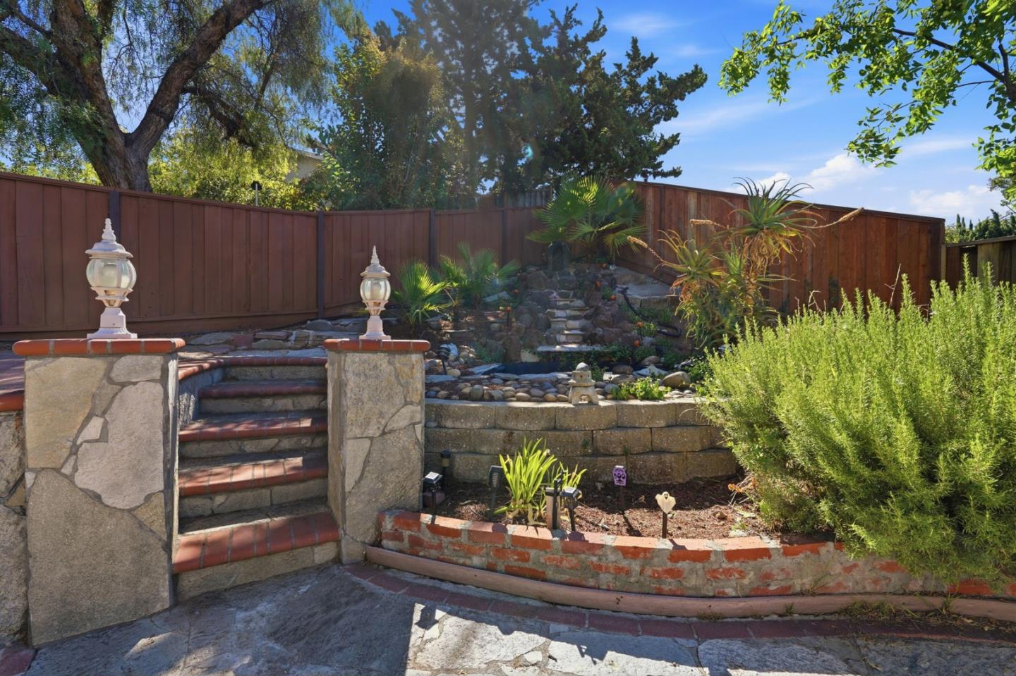 Property photo 44
