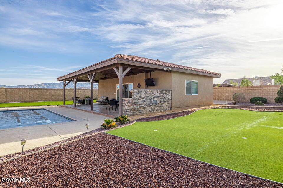 Property photo 31