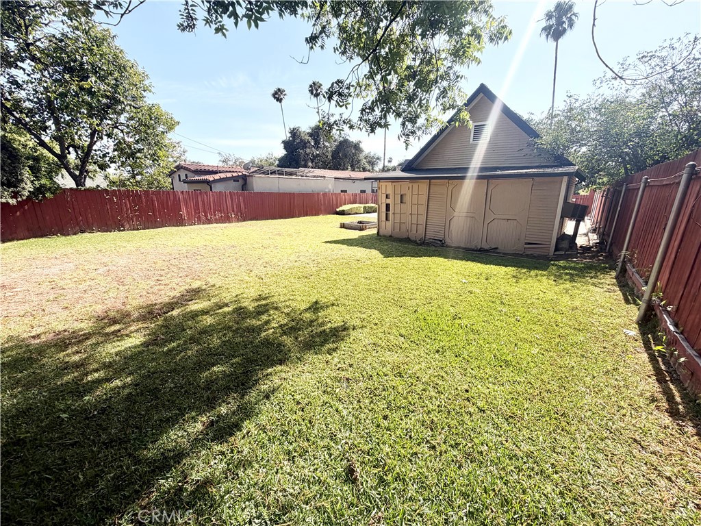 Property photo 35