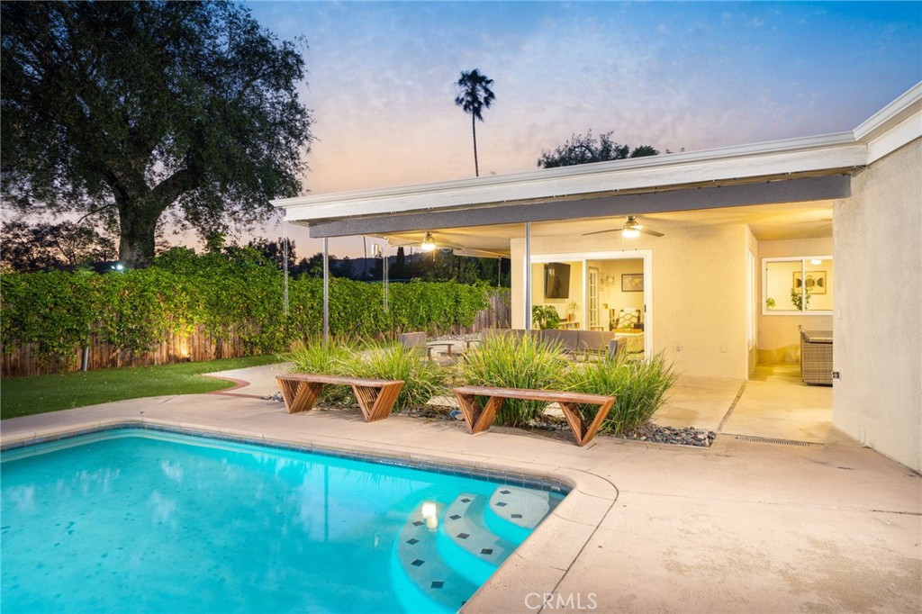 Property photo 37