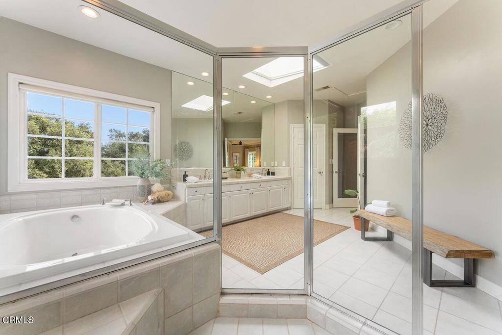Property photo 43