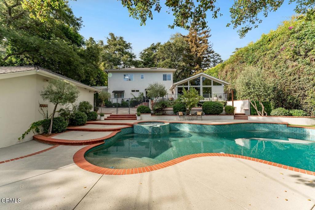 Property photo 47