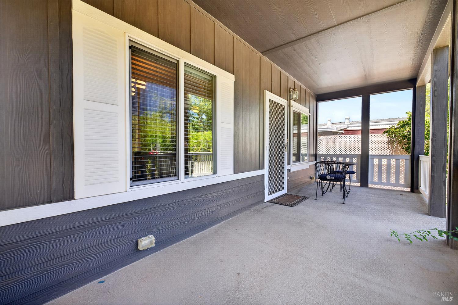 Property photo 35
