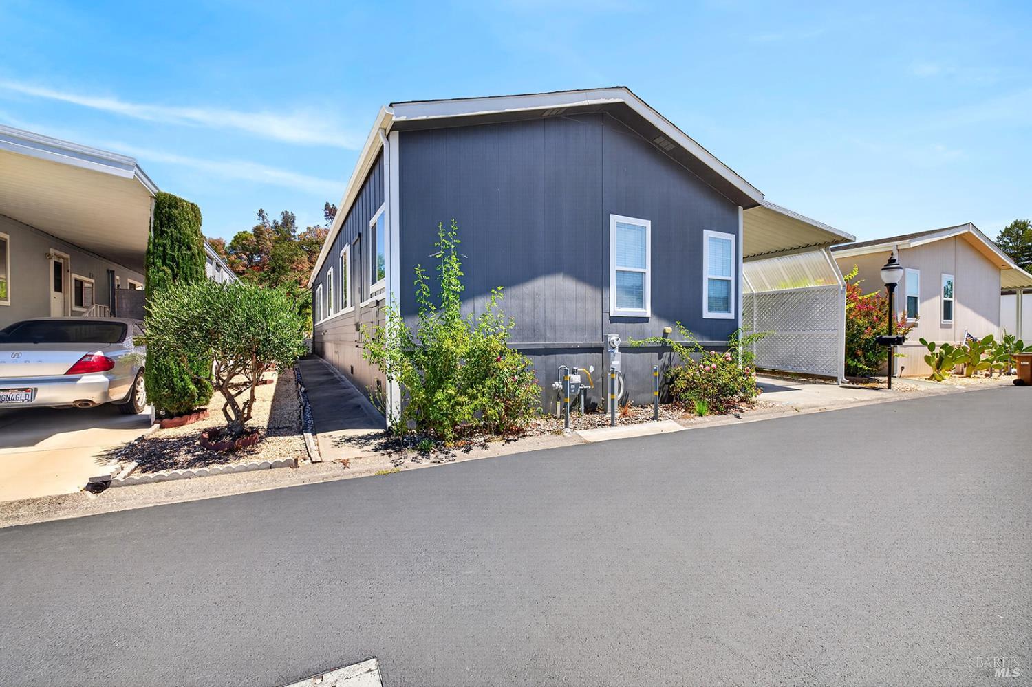 Property photo 44