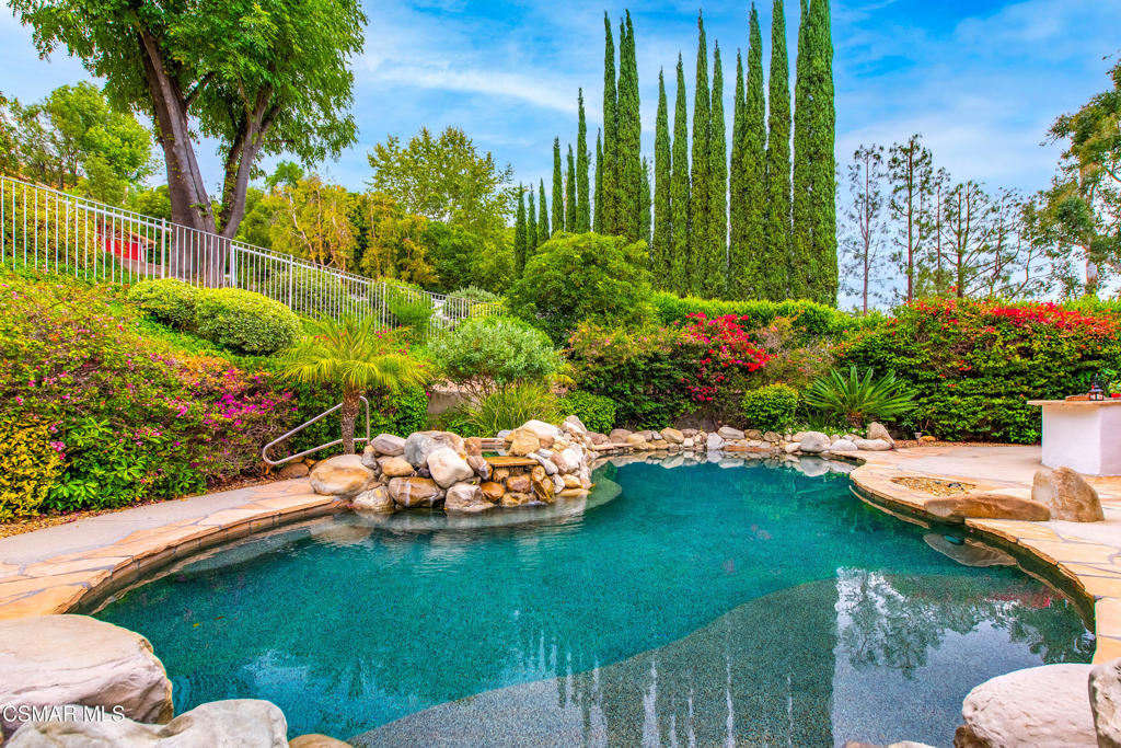 Property photo 32