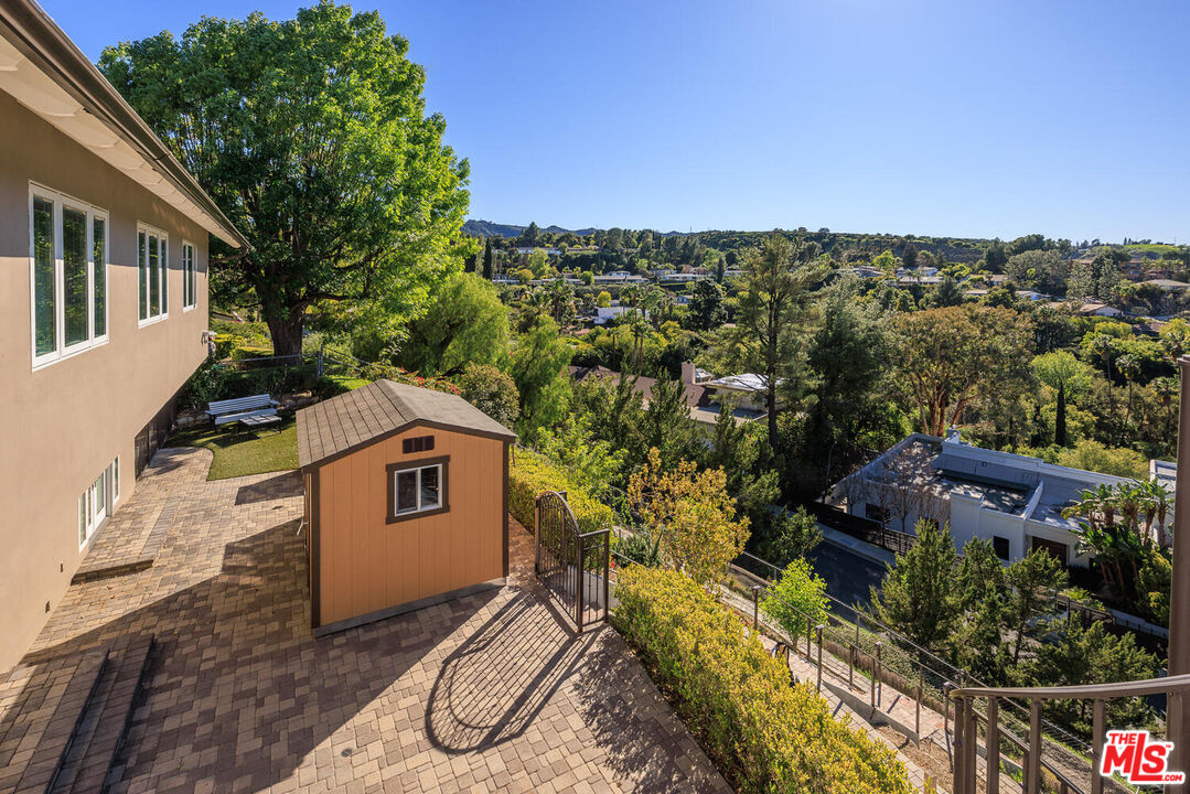 Property photo 40