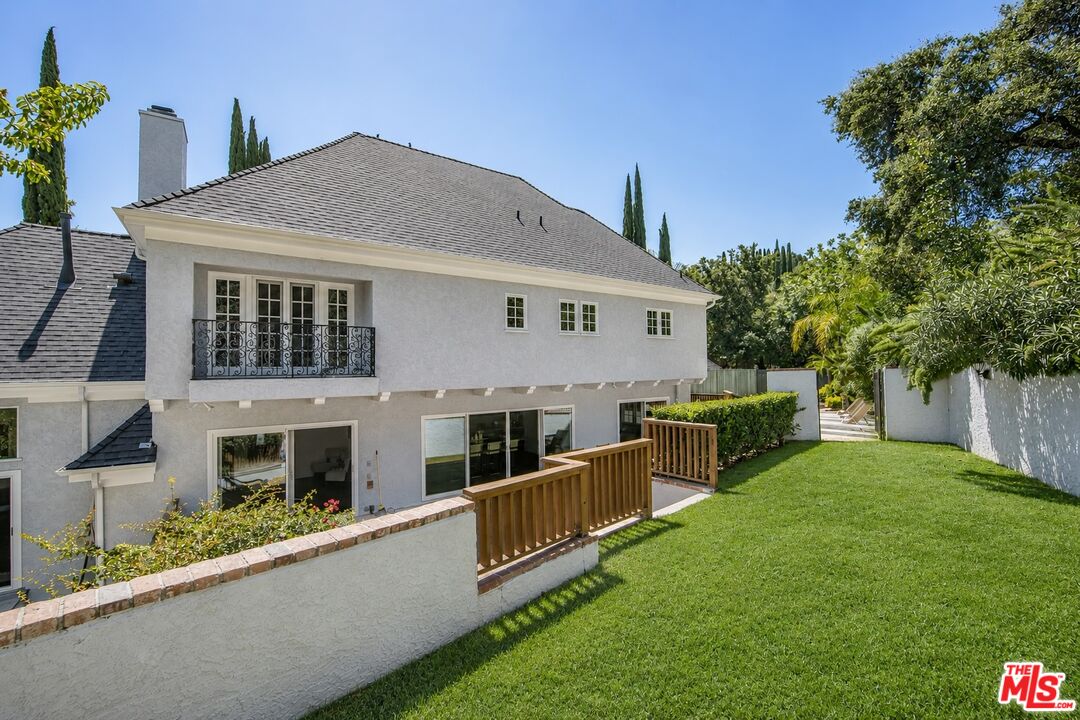 Property photo 38
