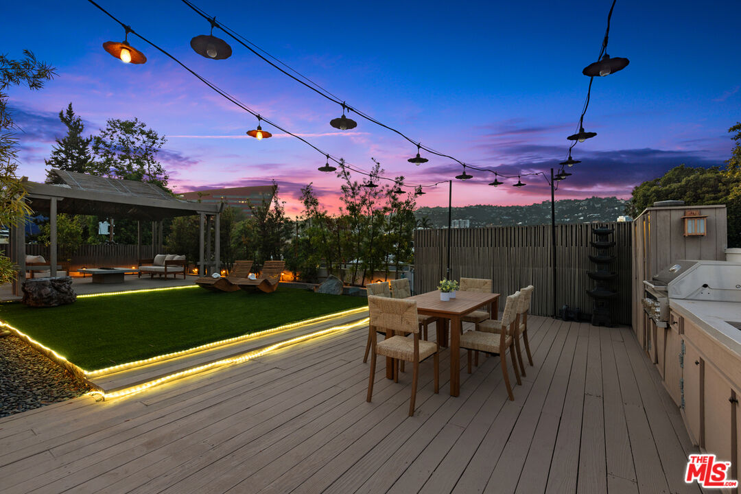 Property photo 44