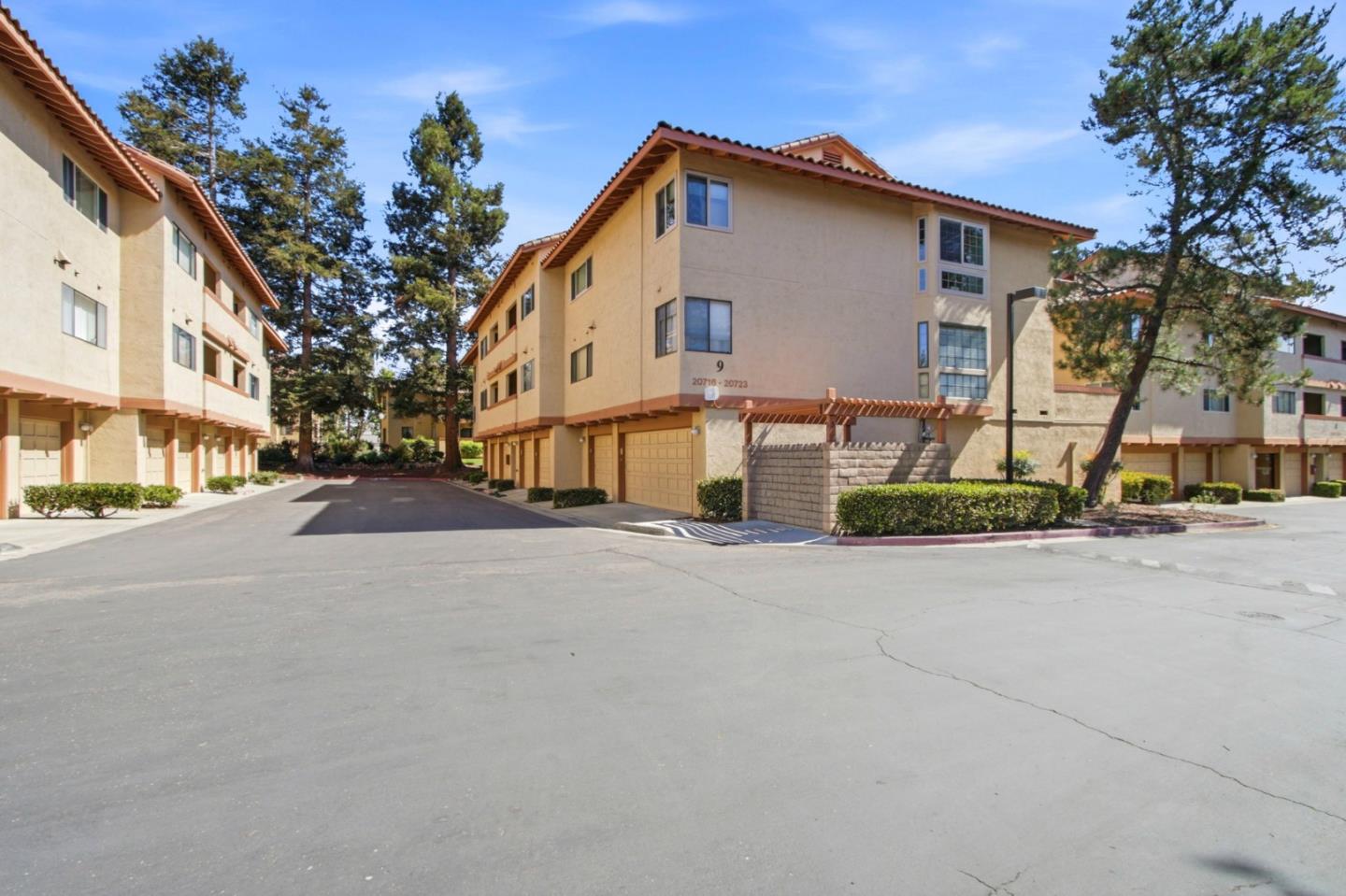 Property photo 34